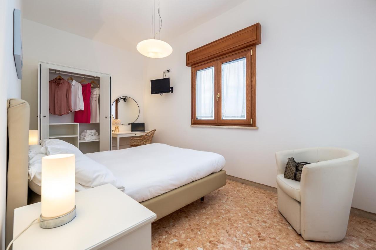 Rossella Holiday Home Sorrento Esterno foto